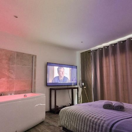 Bel Appartement Rdc Detente Balneo & Cine & Terrasse Proche Centre Gare 아미앵 외부 사진